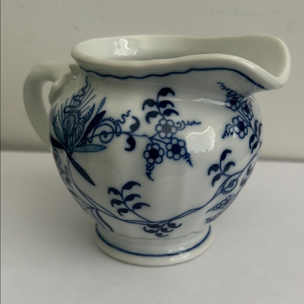 Blue Danube, Floral Porcelain Creamer - Picture 3 of 8